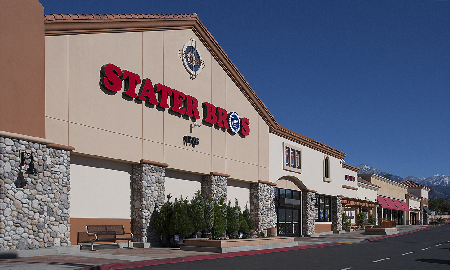 Redlands Village Lyle Parks Jr. Construction